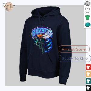 Charlotte Hornets Giant Colorful Wasp Vintage Basketball Team Graphic Stinger Hornet shirt