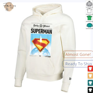 Superman (2025) Daily Planet Front Page Print Red S Shield T Shirt